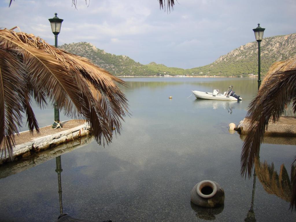 Mantas Bay Hotel Loutraki  Luaran gambar